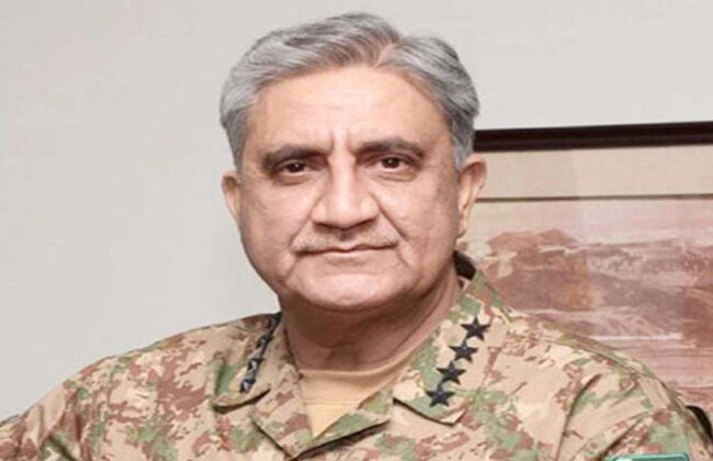 Gen Bajwa visits Multan Garrison